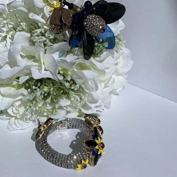 πππBanana Republic set of necklace and bracelet πππ - Picture 11 of 14